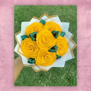 Ramo c/ 6 Rosas Amarillas Eternas